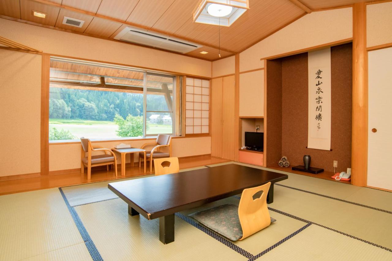 Yurari Hotel Tadami Exterior photo
