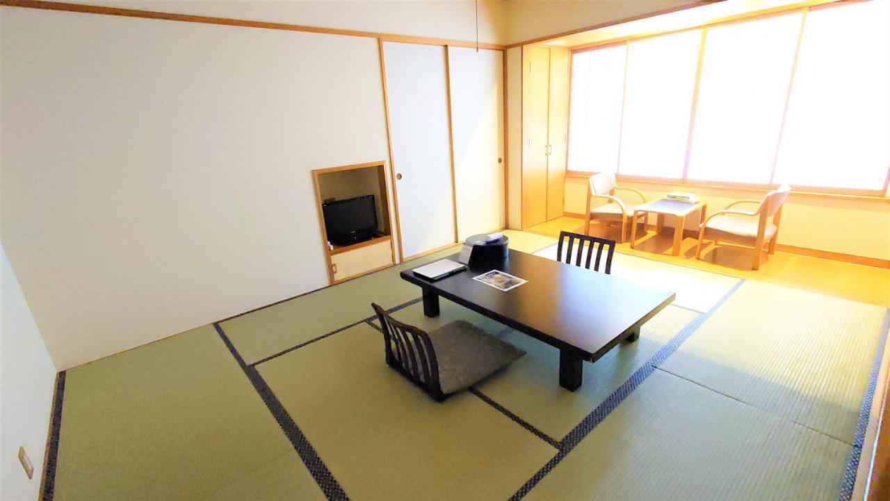 Yurari Hotel Tadami Exterior photo