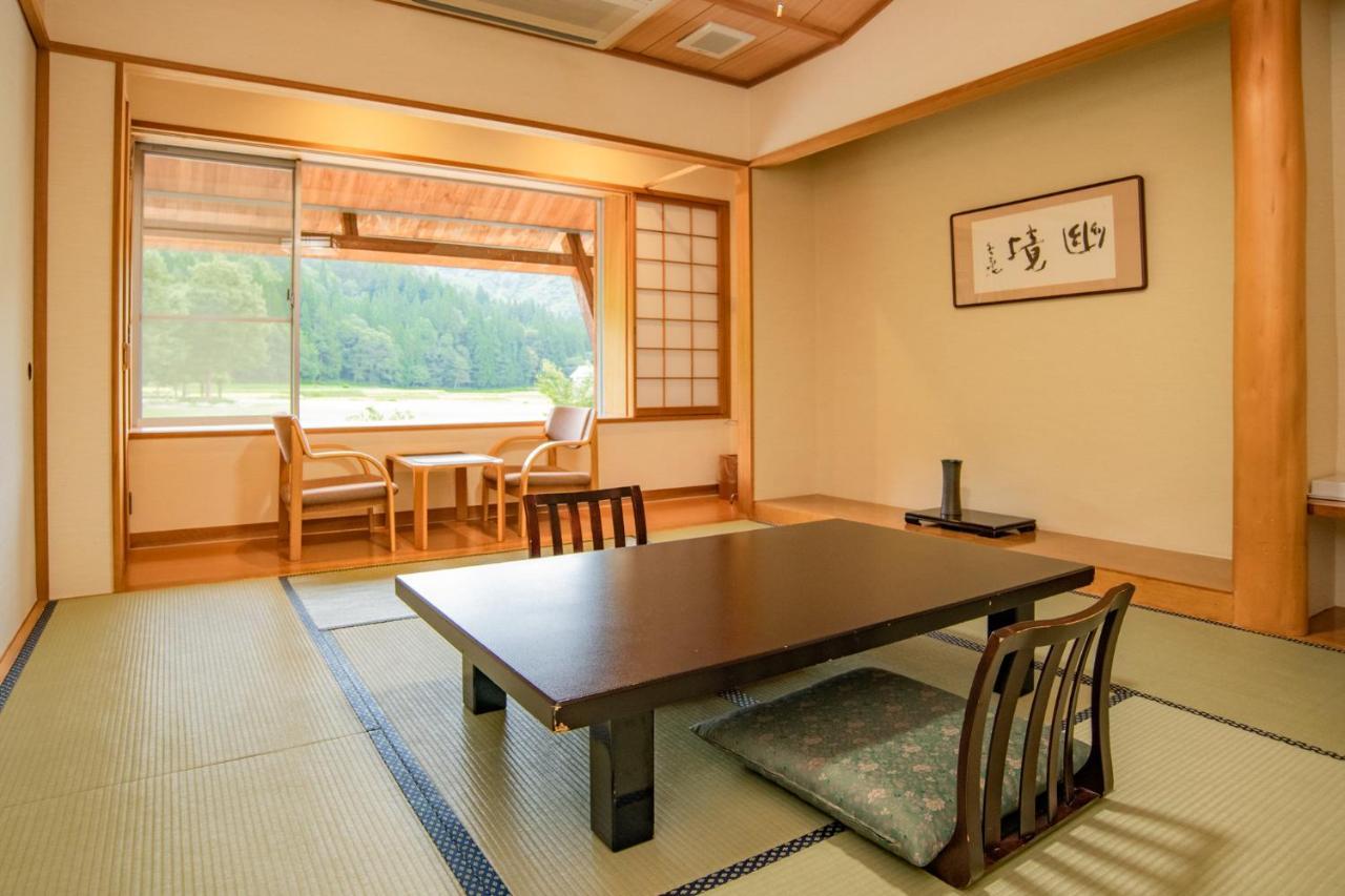Yurari Hotel Tadami Exterior photo
